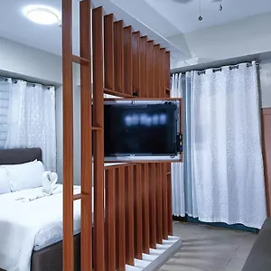 Affordable Two Palmtree Near Naia3 Newport Boulevard Pasay